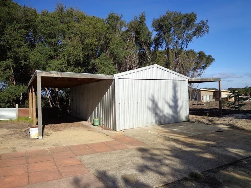 11 – 13 Elizabeth Court, Loch Sport VIC 3851