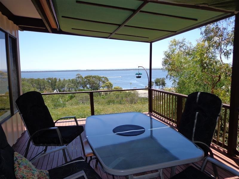 91 Wattle Grove, Loch Sport VIC 3851