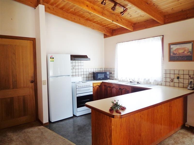 133 – 135 Wallaby Street, Loch Sport VIC 3851