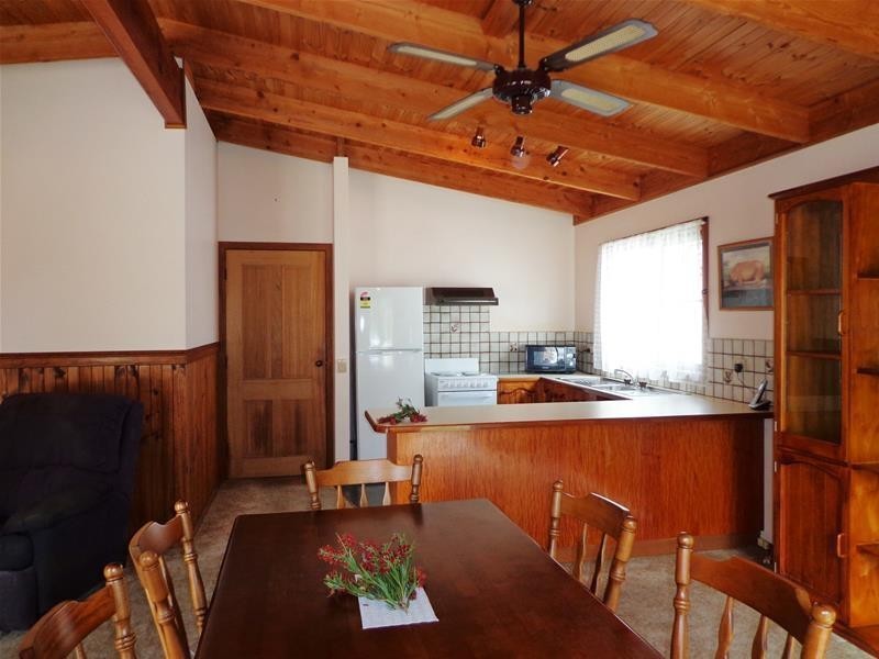 133 – 135 Wallaby Street, Loch Sport VIC 3851