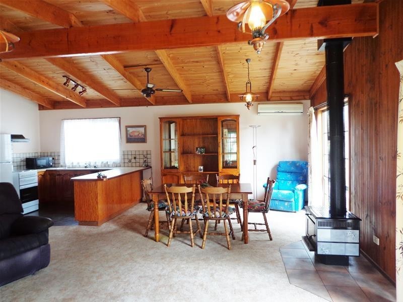 133 – 135 Wallaby Street, Loch Sport VIC 3851