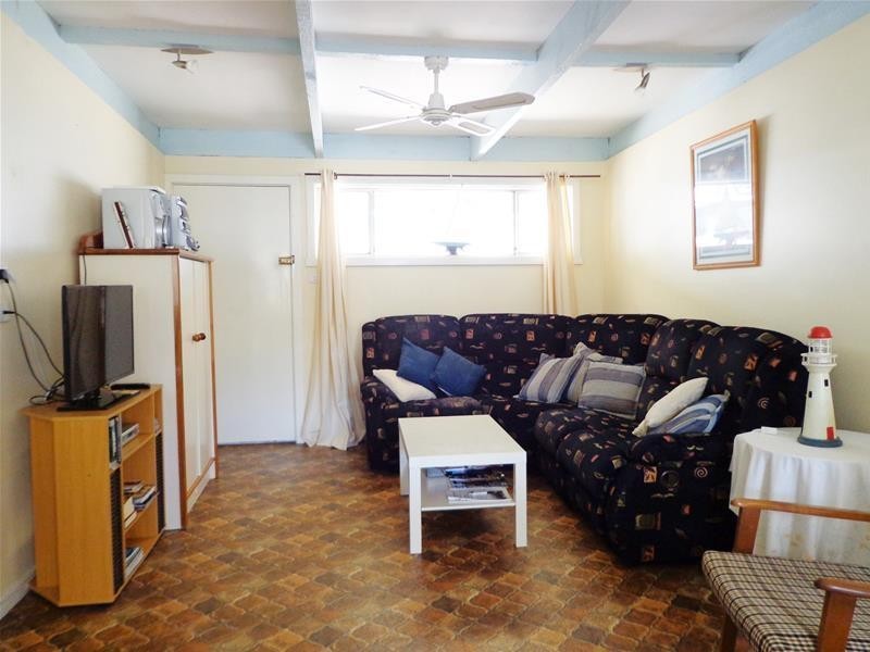 79 Seagull Drive, Loch Sport VIC 3851