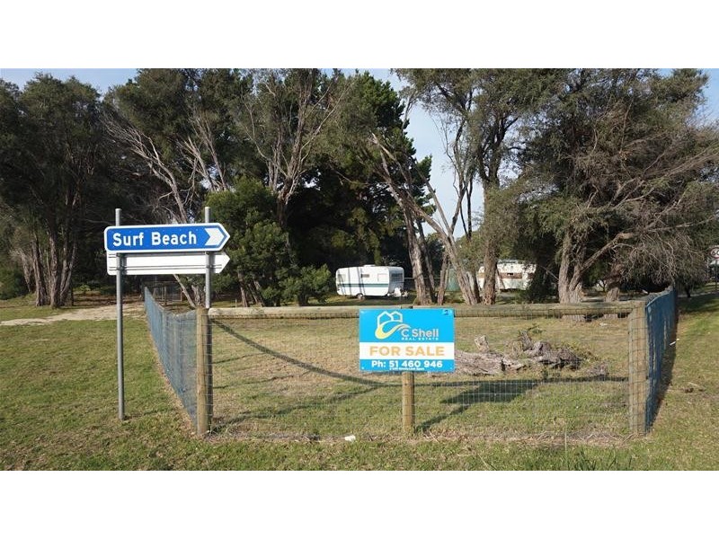 1 Wallaby Street, Loch Sport VIC 3851