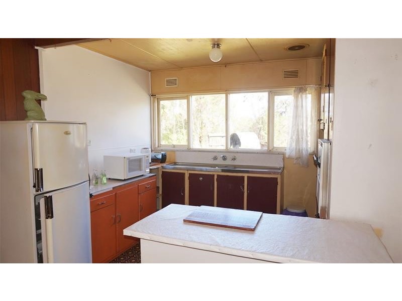 8 Karen Court, Loch Sport VIC 3851