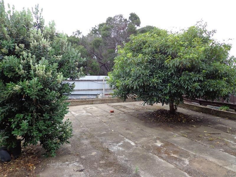 300 National Park Road, Loch Sport VIC 3851