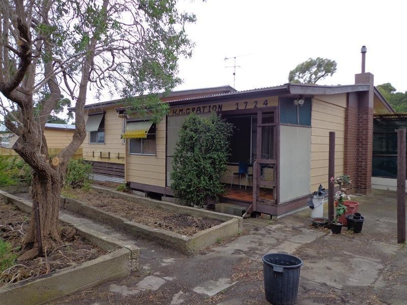 300 National Park Road, Loch Sport VIC 3851