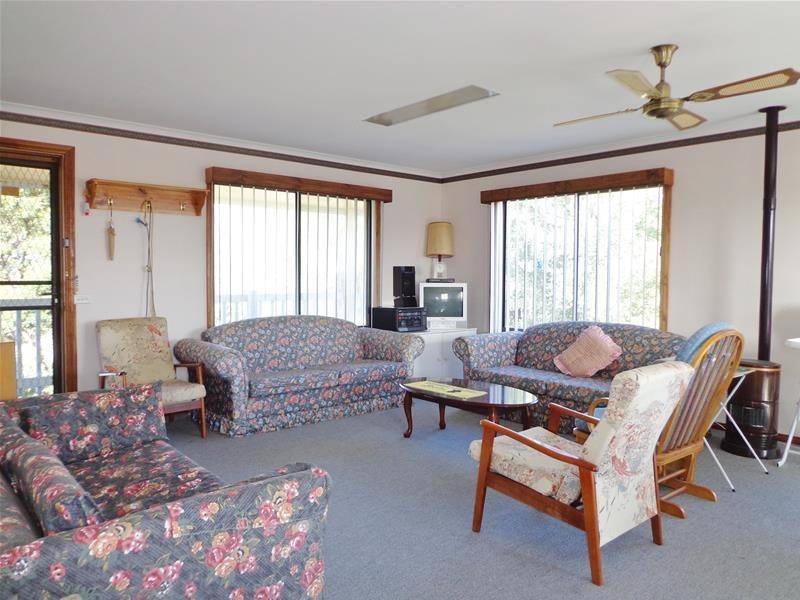 58 White Crescent, Loch Sport VIC 3851