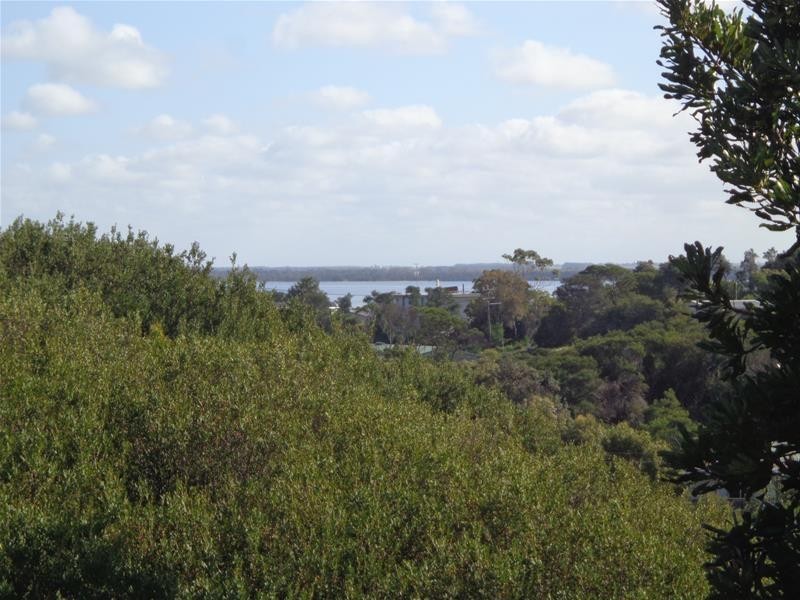 58 White Crescent, Loch Sport VIC 3851