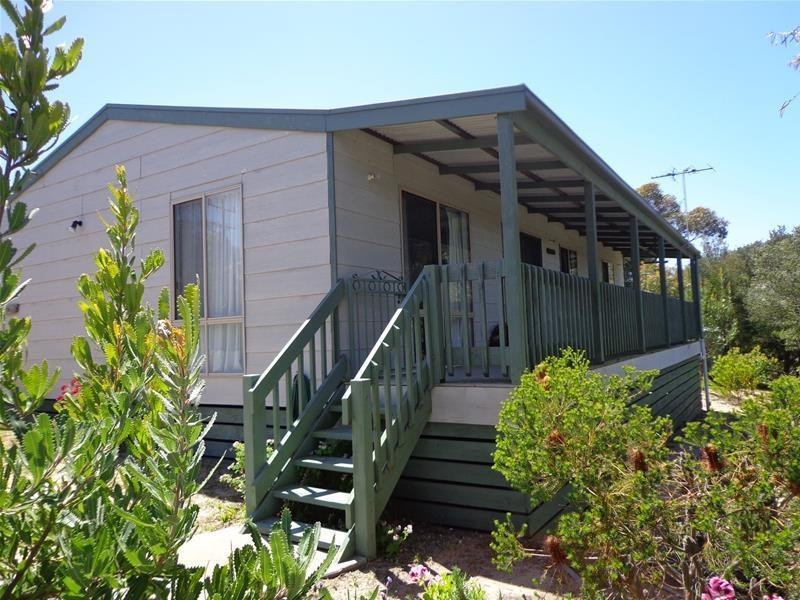 4 Mary Street, Loch Sport VIC 3851