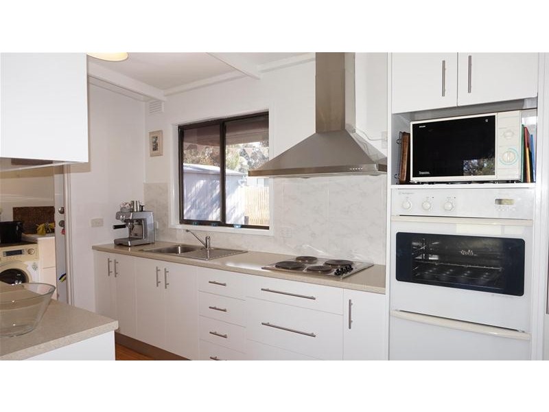 11 Sanctuary Road, Loch Sport VIC 3851