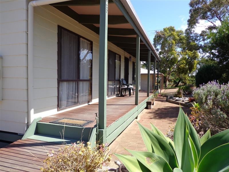 21 – 23 Banksia Street, Loch Sport VIC 3851