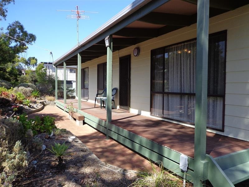 21 – 23 Banksia Street, Loch Sport VIC 3851