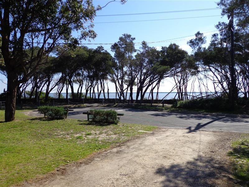 119 Seagull Drive, Loch Sport VIC 3851