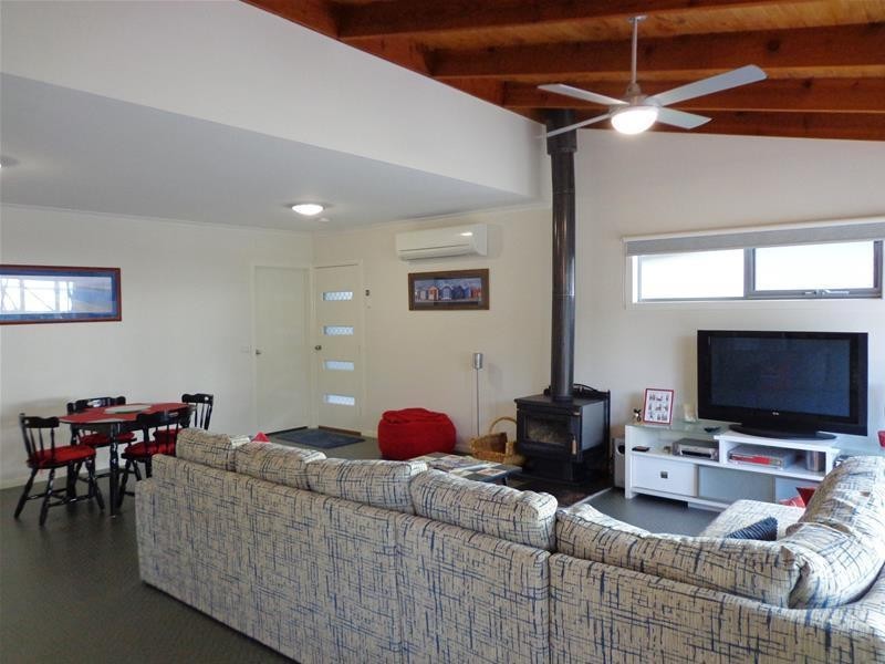 119 Seagull Drive, Loch Sport VIC 3851