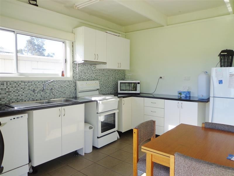 20 Victoria Parade, Loch Sport VIC 3851