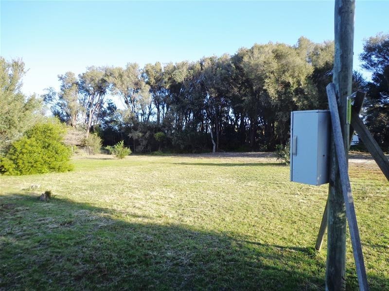 48 – 50 Sanctuary Road, Loch Sport VIC 3851