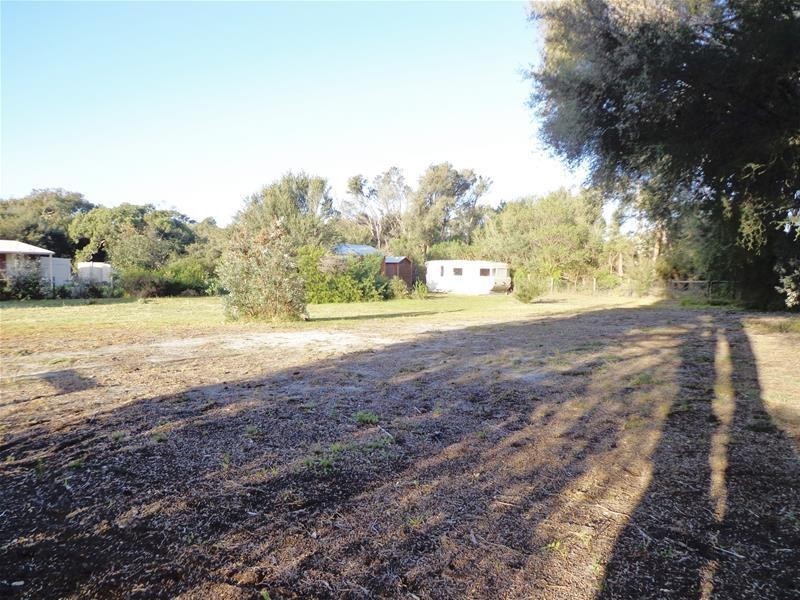 48 – 50 Sanctuary Road, Loch Sport VIC 3851