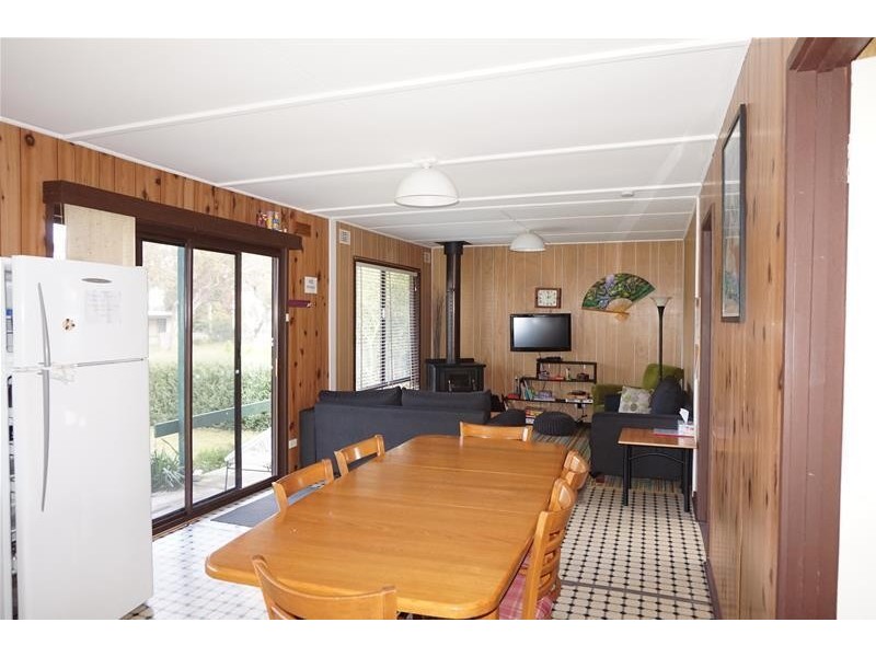 23 Governement Road, Loch Sport VIC 3851