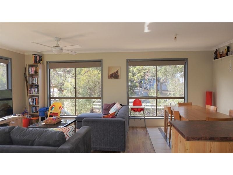 19 White Crescent, Loch Sport VIC 3851