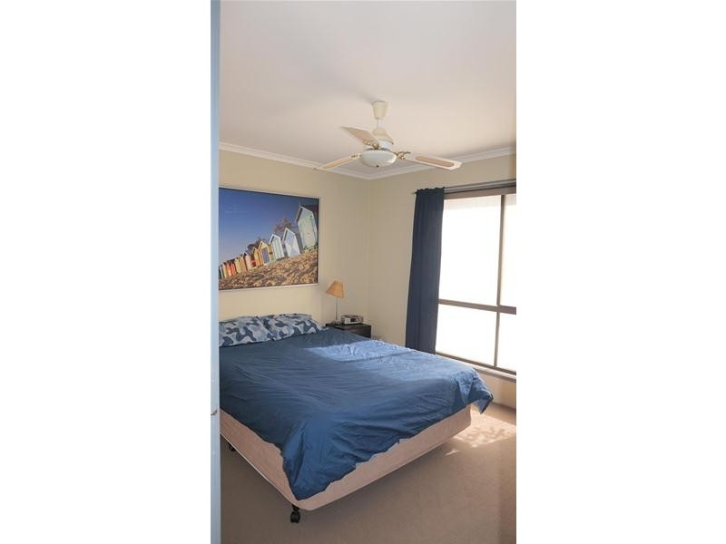 19 White Crescent, Loch Sport VIC 3851