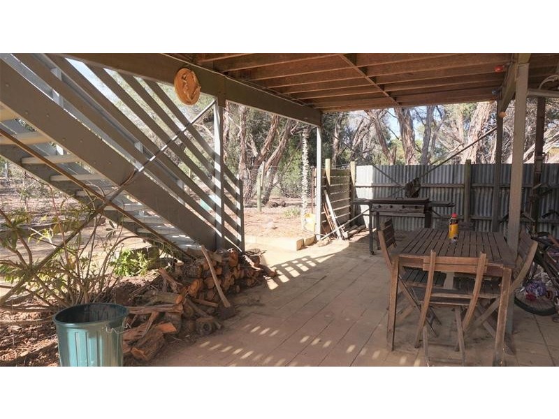 19 White Crescent, Loch Sport VIC 3851