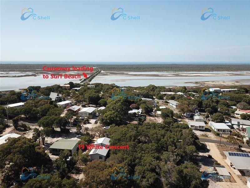 19 White Crescent, Loch Sport VIC 3851