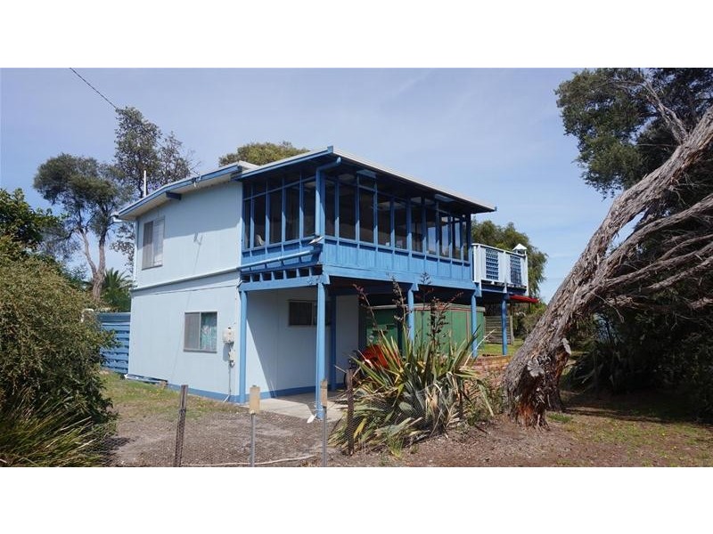 35 Sanctuary Road, Loch Sport VIC 3851