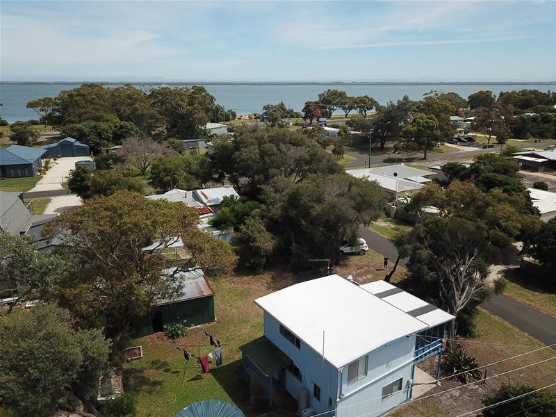 35 Sanctuary Road, Loch Sport VIC 3851