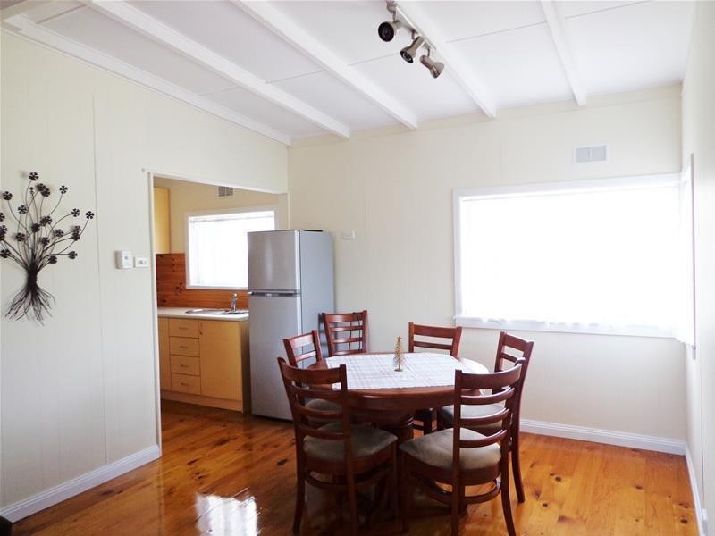 64 Victoria Street, Loch Sport VIC 3851