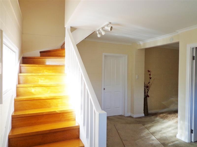 64 Victoria Street, Loch Sport VIC 3851