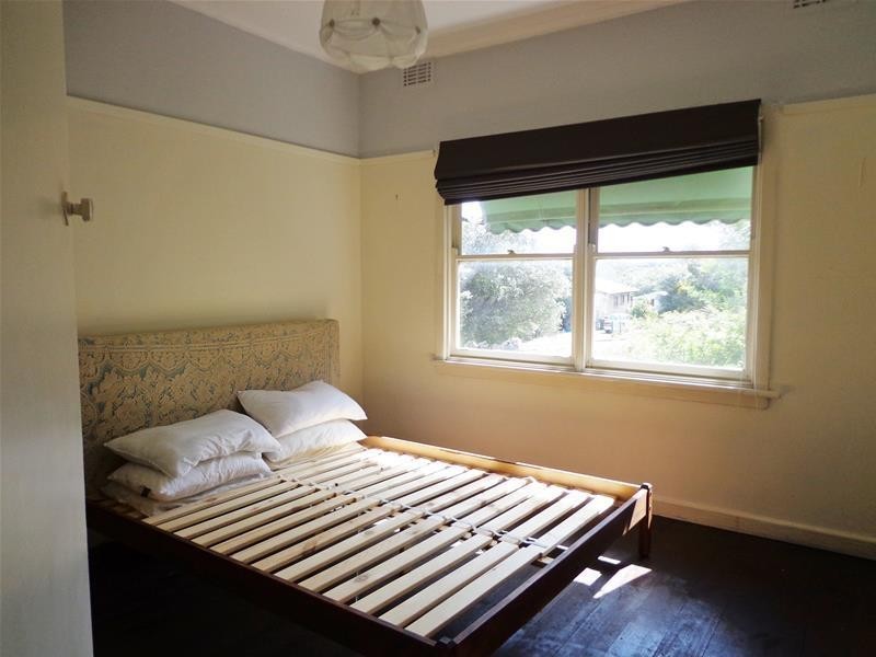 4 White Crescent, Loch Sport VIC 3851