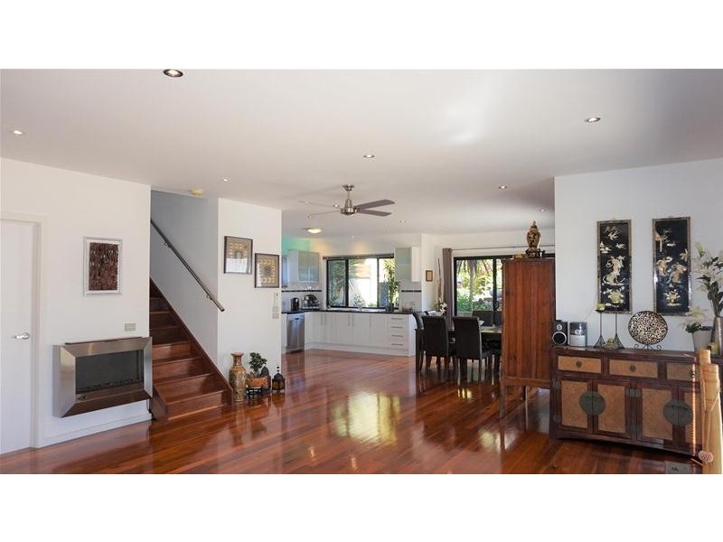 28 Central Avenue, Loch Sport VIC 3851