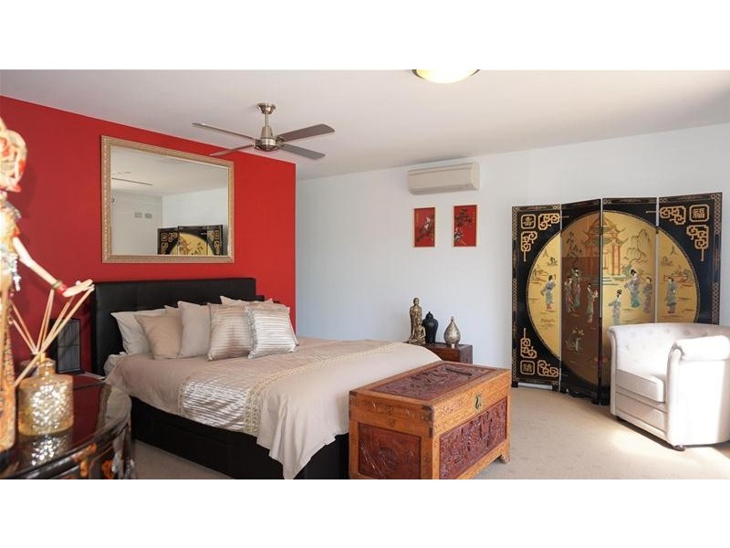 28 Central Avenue, Loch Sport VIC 3851