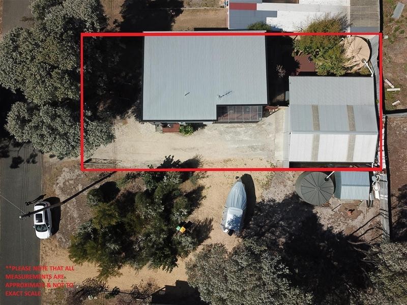 28 Central Avenue, Loch Sport VIC 3851