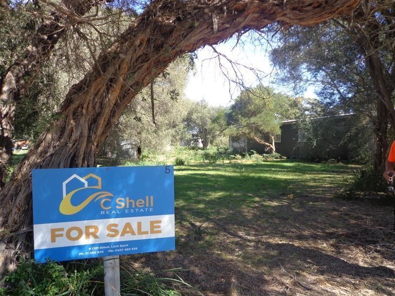 5 Holmes Street, Loch Sport VIC 3851