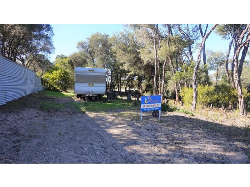 16 Bluff Drive, Loch Sport VIC 3851