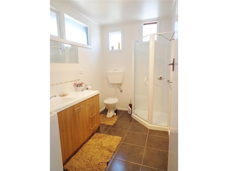 20 Holmes Street, Loch Sport VIC 3851