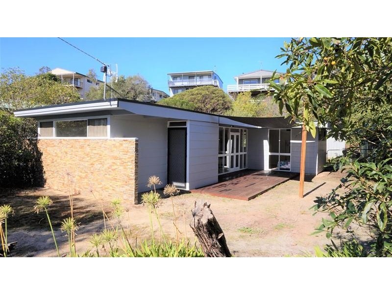 109 Seagull Drive, Loch Sport VIC 3851