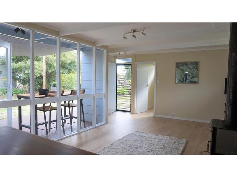 109 Seagull Drive, Loch Sport VIC 3851