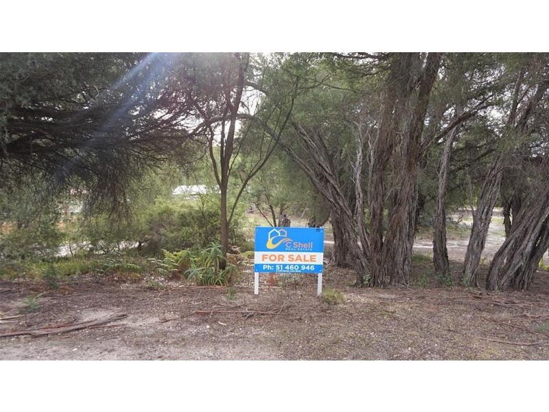 15 Central Avenue, Loch Sport VIC 3851