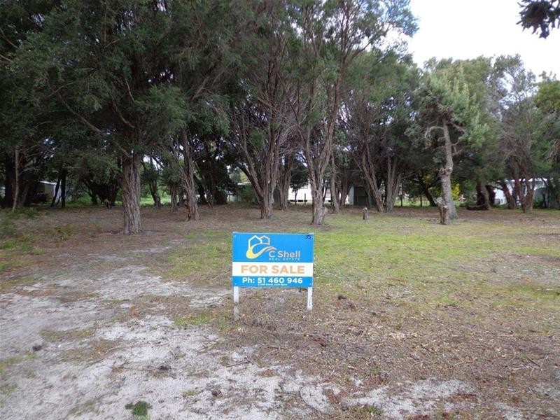 33 – 35 Leon Street, Loch Sport VIC 3851