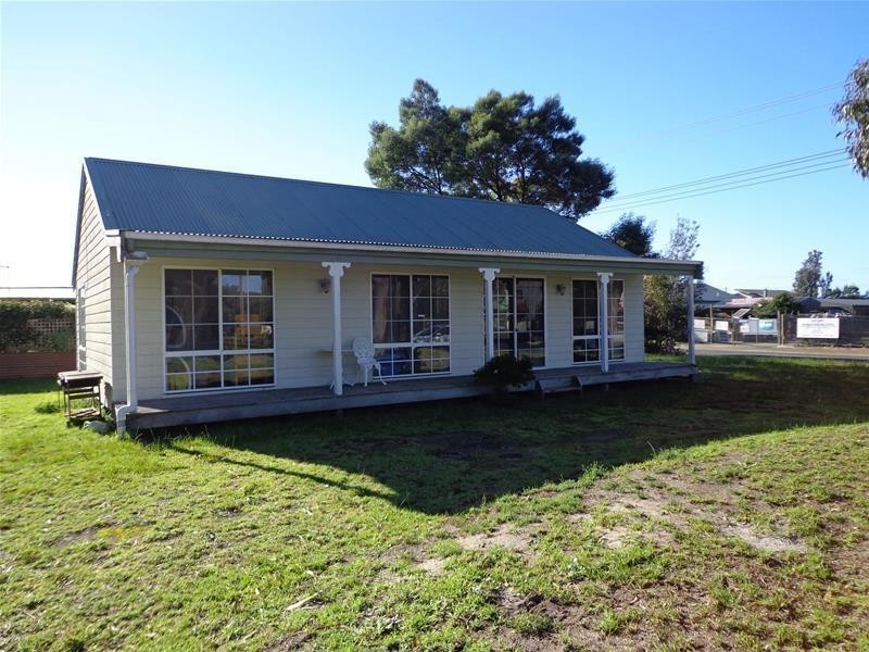 59 Sanctuary Road, Loch Sport VIC 3851