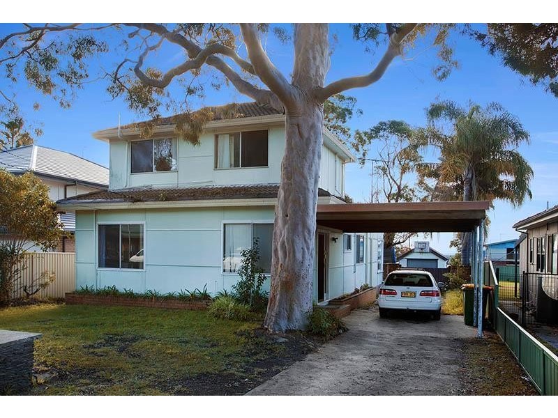 19 Chipilly Avenue, Engadine NSW 2233