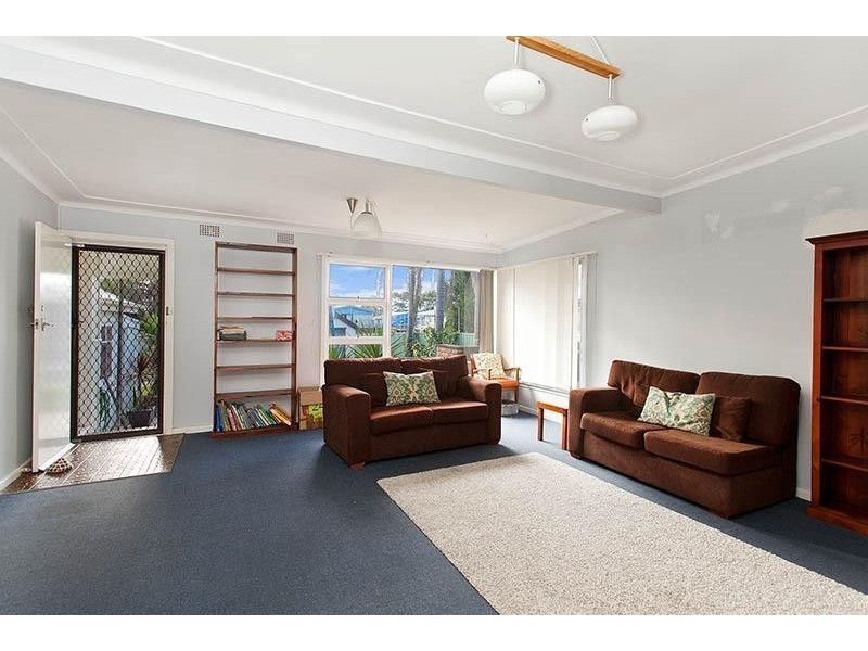 19 Chipilly Avenue, Engadine NSW 2233