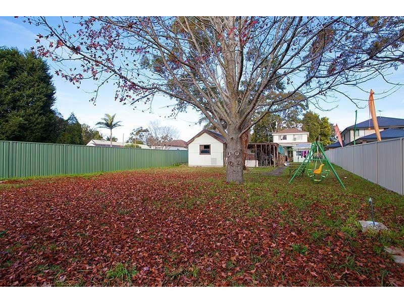 19 Chipilly Avenue, Engadine NSW 2233