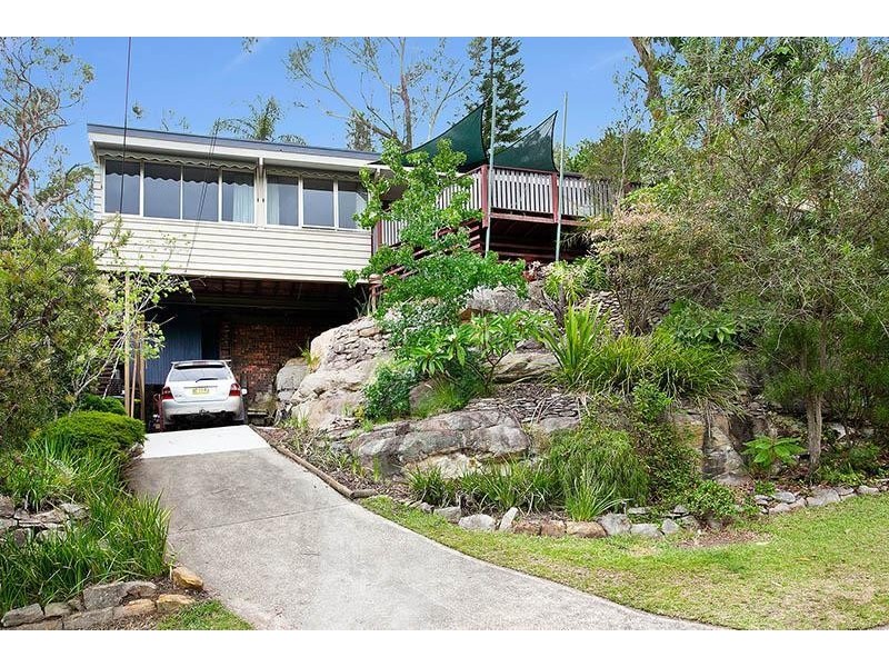 16 Electra Street, Heathcote NSW 2233