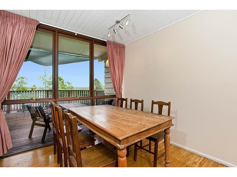 16 Electra Street, Heathcote NSW 2233