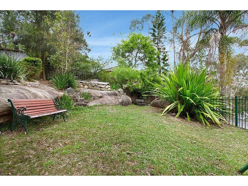 16 Electra Street, Heathcote NSW 2233