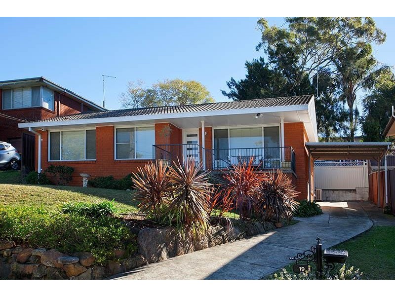 19 Nelson Street, Engadine NSW 2233