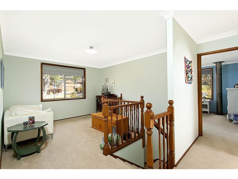 15 Henry Kendall Close, Heathcote NSW 2233